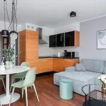 Comfortable In Old Town With Parking-sokolnicza By #hoomvi Διαμέρισμα