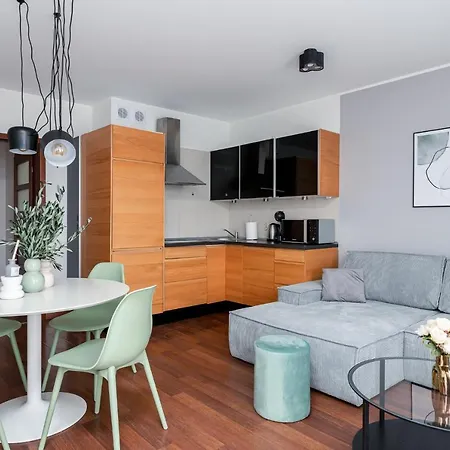 Comfortable In Old Town With Parking-sokolnicza By #hoomvi 아파트